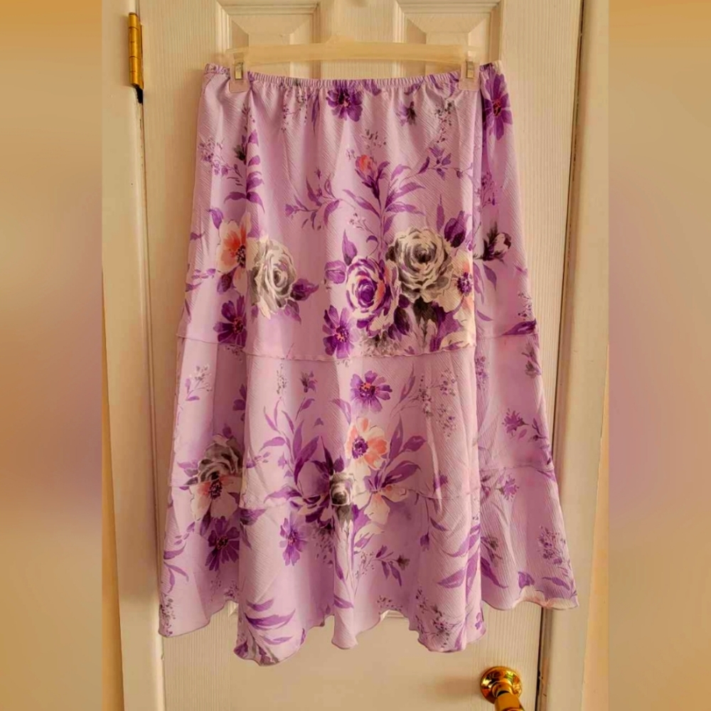 Alfred Dunner Lavender purple skirt sz. 16